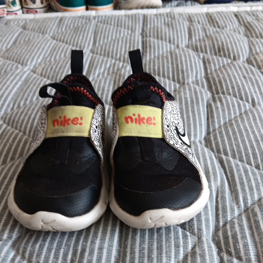 Nike Kids Black and White Slip-On Shoes